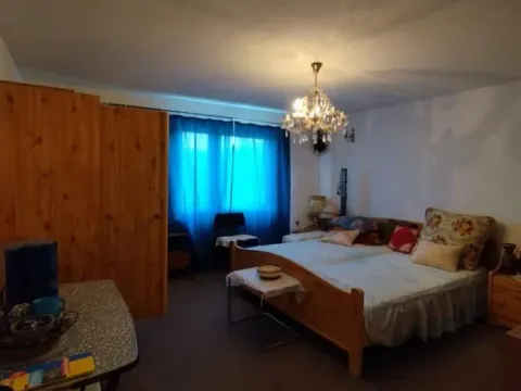 Prodaja, kuća, 300m², Batočina, Srbija - image 4