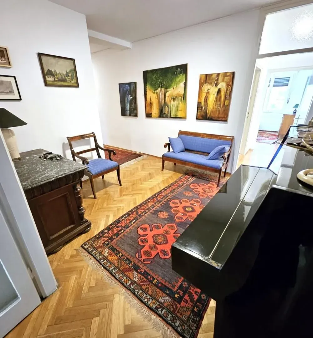 Rent, four bedroom apartment, 143m², Kalenić Pijaca, Vračar Sve Podlokacije