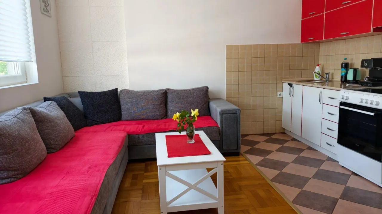 Prodaja, jednosoban stan, 42m², Bjeliši, Bar