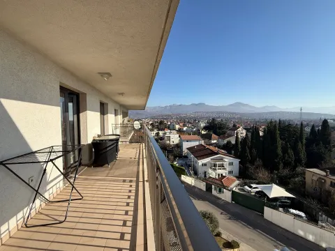 Prodaja, trosoban stan, 120m², Podgorica, Crna Gora - image 11