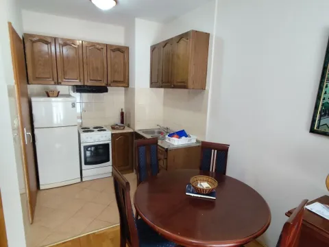 Rent, one bedroom apartment, 36m², Stari Aerodrom, Podgorica - image 3