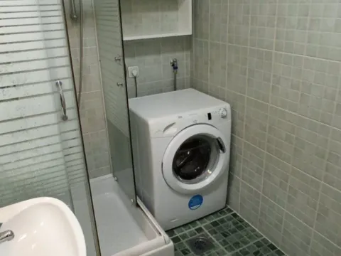 Izdavanje, trosoban stan, 60m², Stari Grad, Beograd - image 11