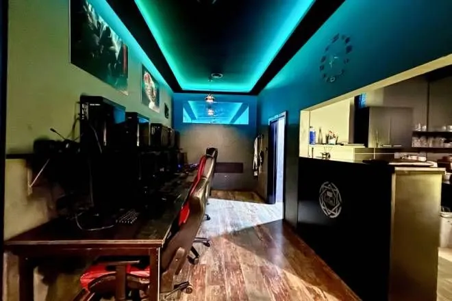 Izdavanje, poslovni prostor, 68m², Palilula Sve Podlokacije, Beograd