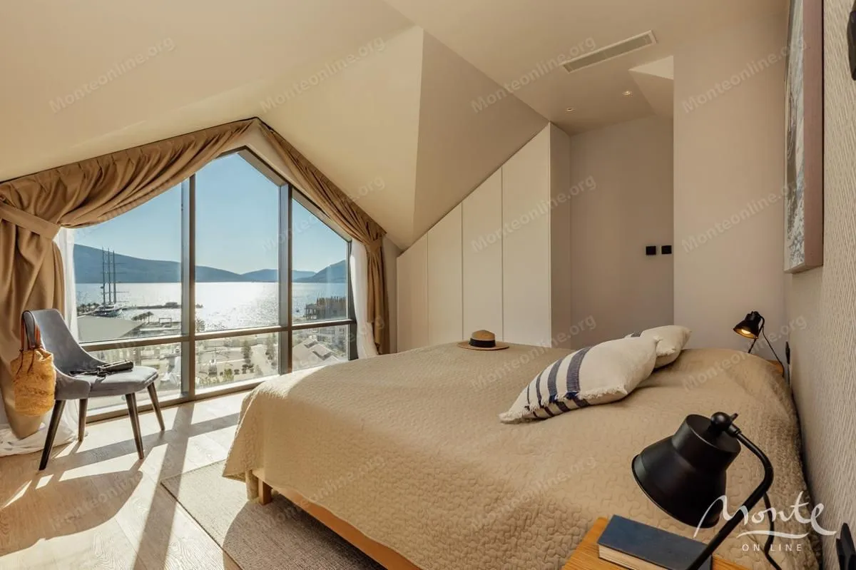 Prodaja, dvosoban stan, 179m², Porto Montenegro, Tivat