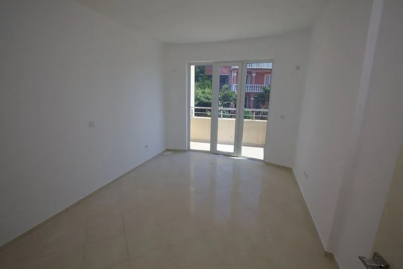 Prodaja, kuća, 404m², Utjeha, Bar