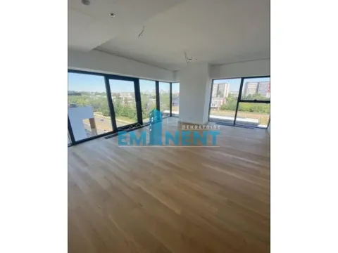 Prodaja, trosoban stan, 96m², Novi Beograd Blok 65, Novi Beograd Sve Podlokacije - image 1