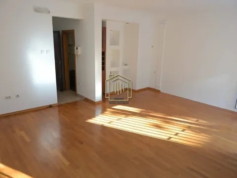 Izdavanje, stan, 45m², Preko Morače, Podgorica - image 4