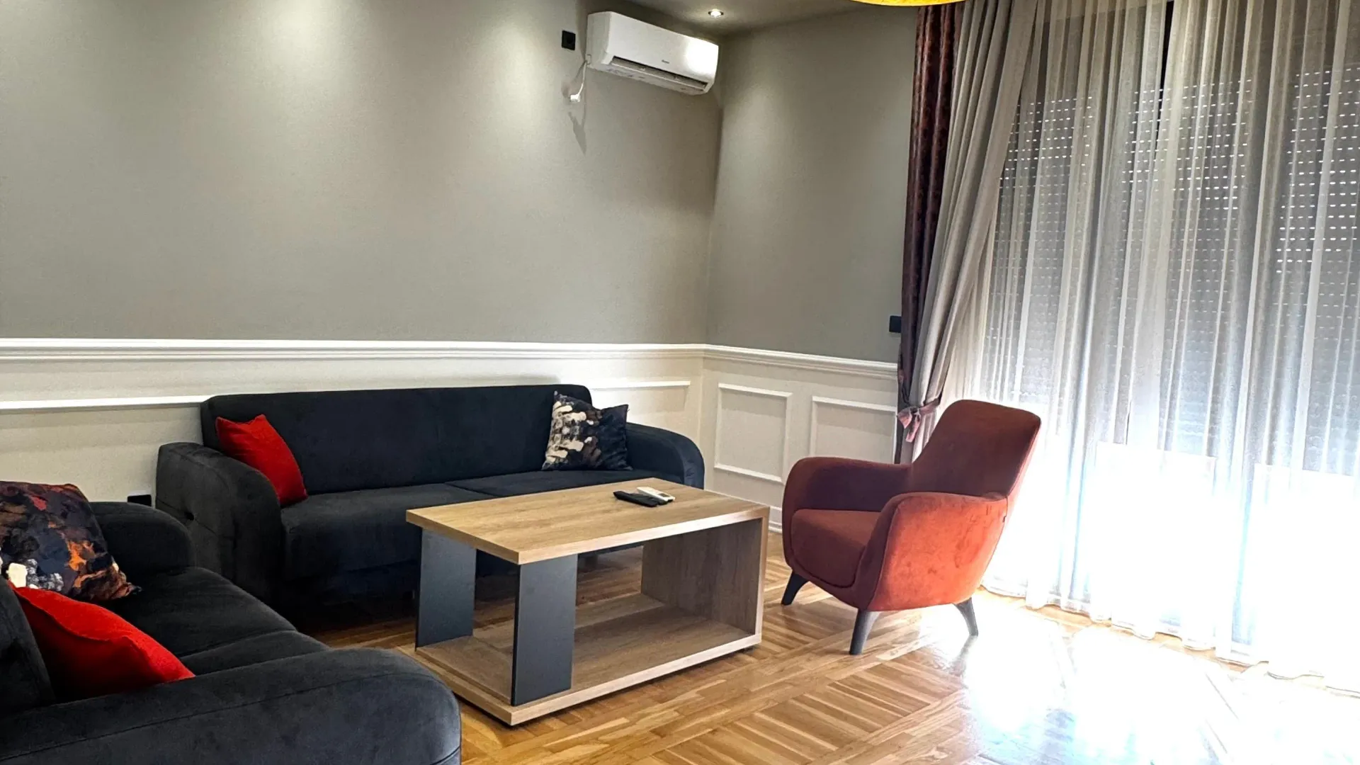 Izdavanje, jednosoban stan, 65m², Tološi, Podgorica