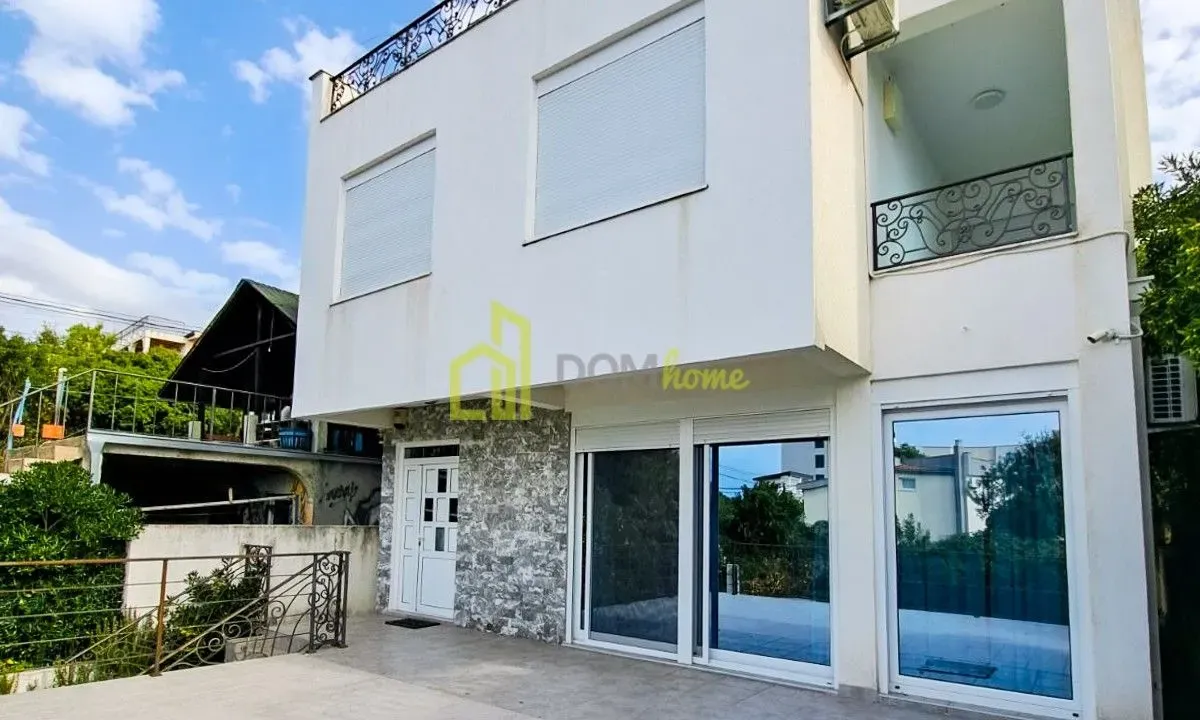 Prodaja, kuća, 190m², Bar, Crna Gora