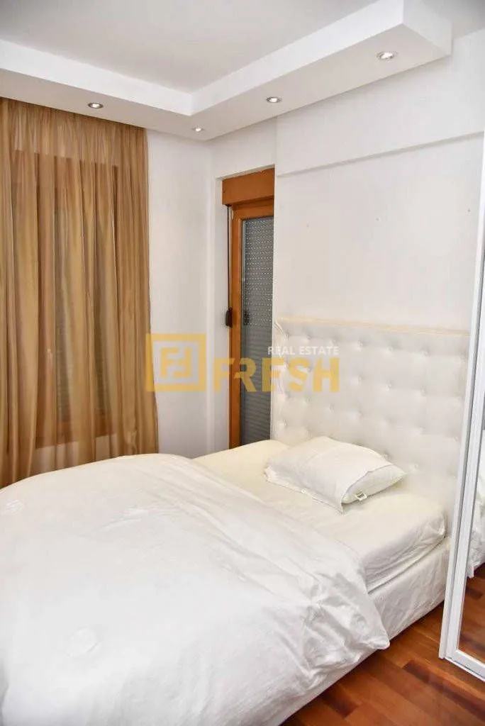 Rent, four bedroom apartment, 140m², Centar, Podgorica