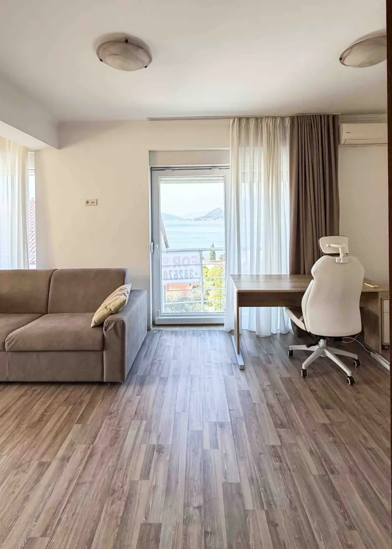 Prodaja, jednosoban stan, 44m², Donja Lastva, Tivat
