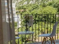 Rent, two bedroom apartment, 80m², Dobrota, Kotor - image 6