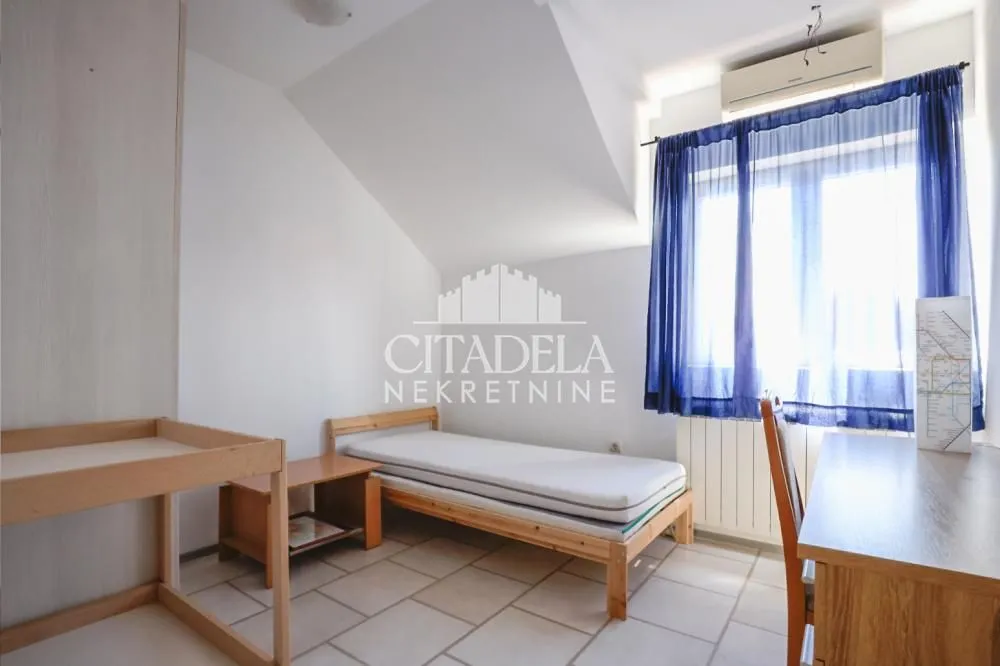 Sale, two bedroom apartment, 84m², Altina, Beograd