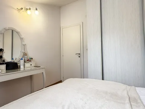 Prodaja, dvosoban stan, 66m², Dobrota, Kotor - image 7