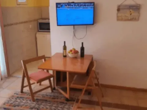 Rent, apartment, 27m², Centar, Budva - image 2