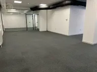 Izdavanje, poslovni prostor, 140m², Čukarica, Beograd - image 6