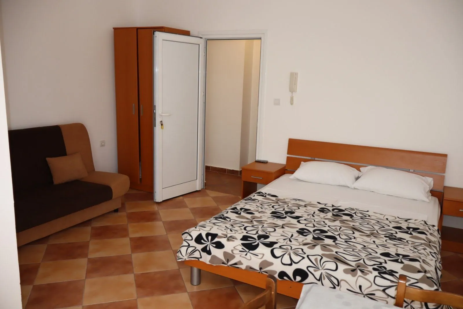 Rent, apartment, 24m², Bar, Crna Gora