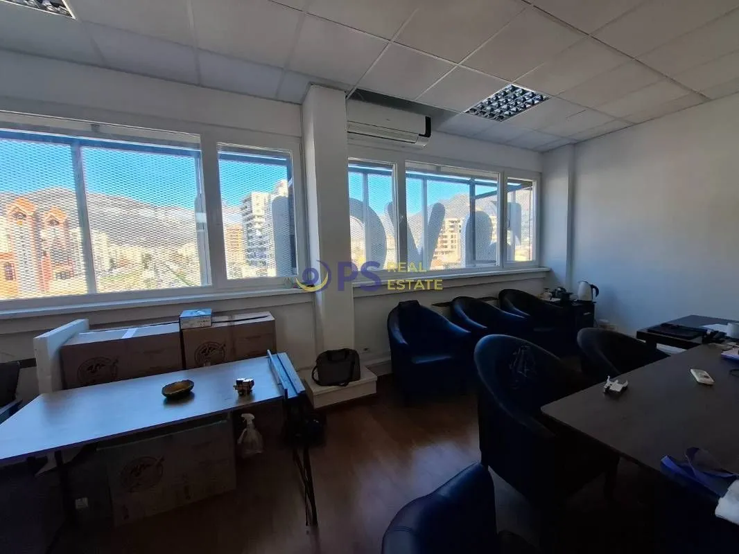 Sale, office space, 374m², Bar, Crna Gora