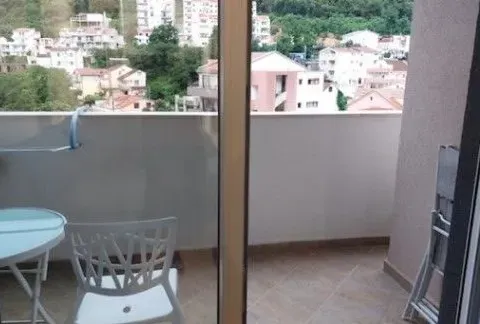 Izdavanje, jednosoban stan, 47m², Budva, Crna Gora - image 2
