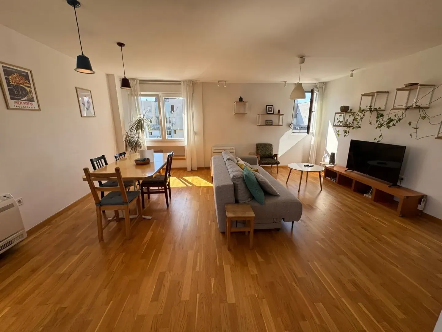 Sale, three bedroom apartment, 90m², Blok 5, Podgorica