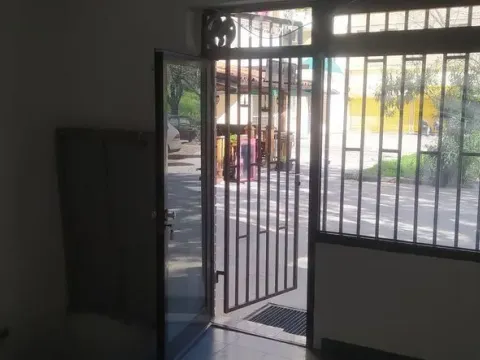 Izdavanje, poslovni prostor, 32m², Gintaš, Podgorica - image 4