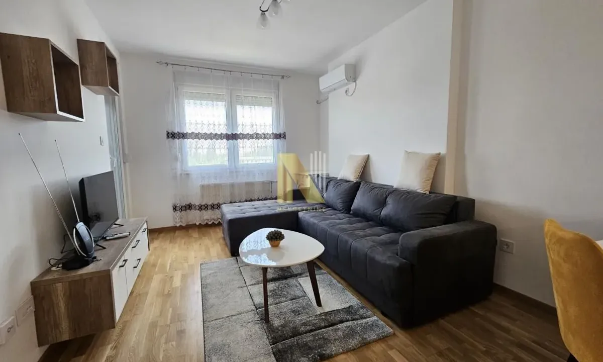 Izdavanje, dvosoban stan, 48m², Avijatičarsko naselje, Novi Sad Sve Podlokacije