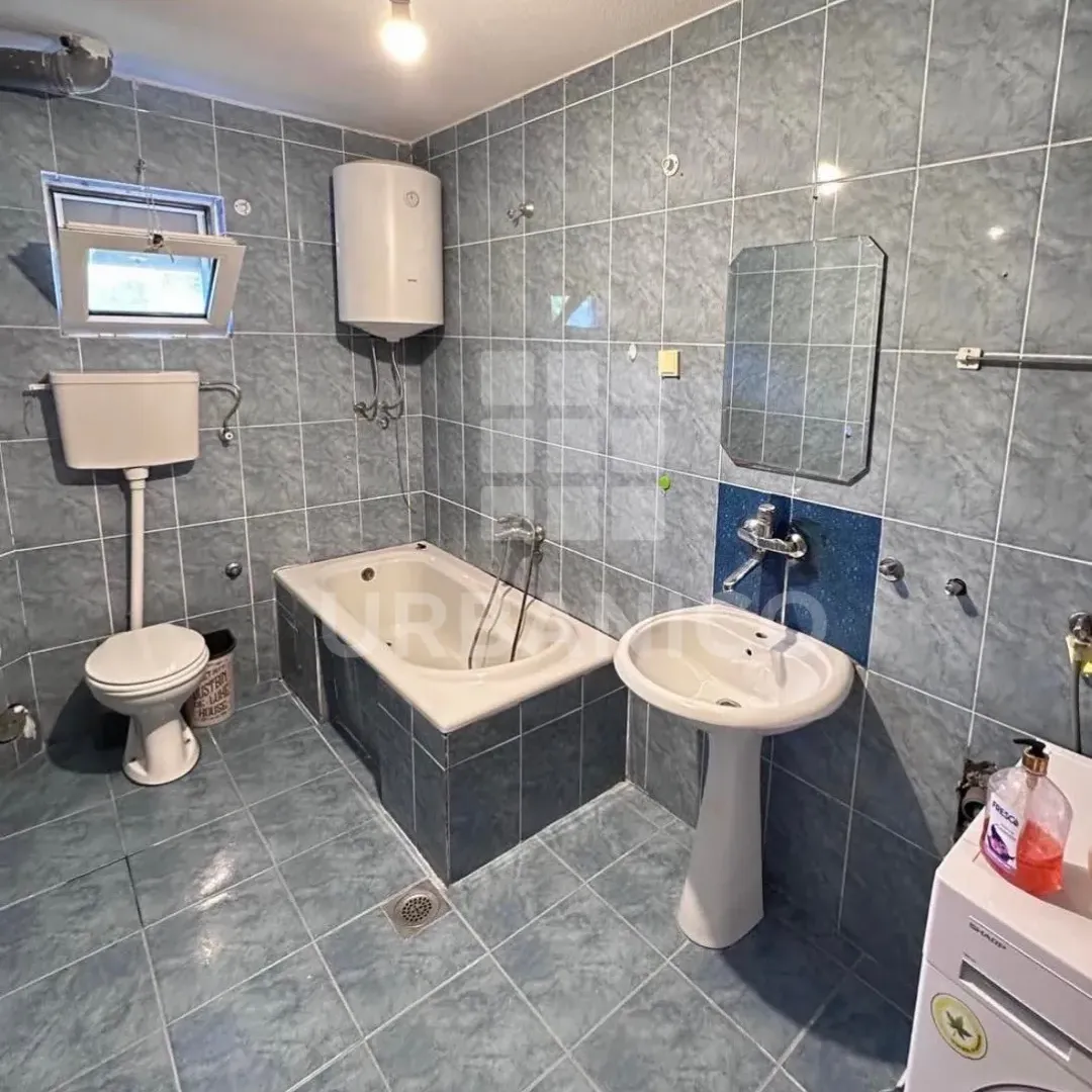 Rent, two bedroom apartment, 100m², Tološi, Podgorica