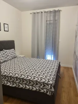 Izdavanje, jednosoban stan, 49m², Central Point, Podgorica - image 12