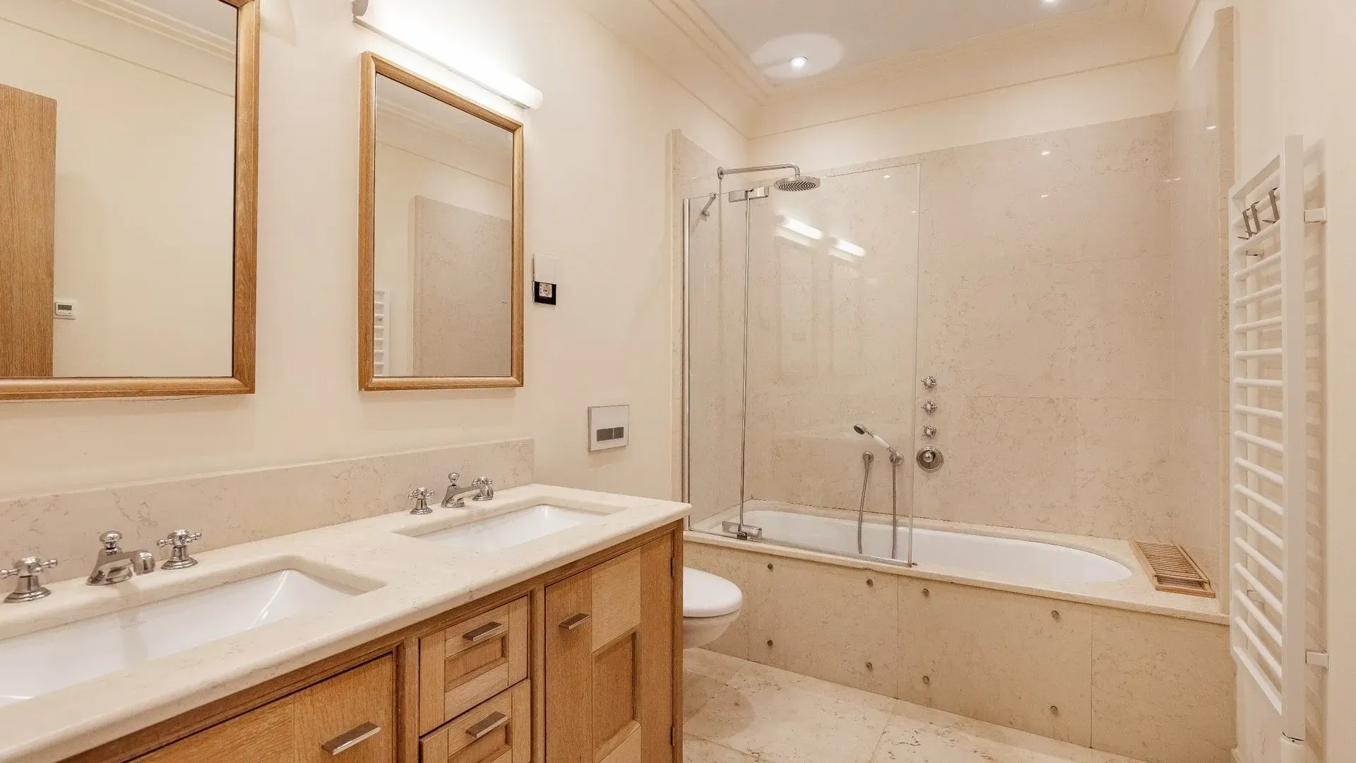 Prodaja, četvorosoban stan, 357m², Porto Montenegro, Tivat