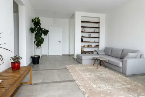 Sale, two bedroom apartment, 68m², Budva, Crna Gora - image 17