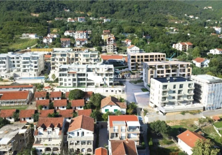 Prodaja, jednosoban stan, 45m², Baošići, Herceg Novi