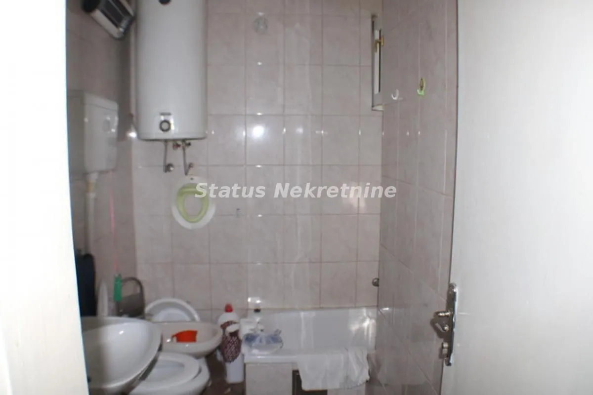 Prodaja, kuća, 104m², Petrovaradin, Novi Sad