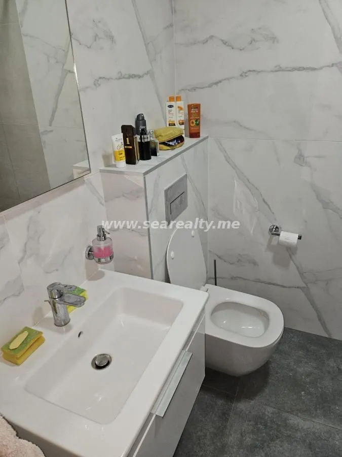 Prodaja, dvosoban stan, 64m², Seljanovo, Tivat