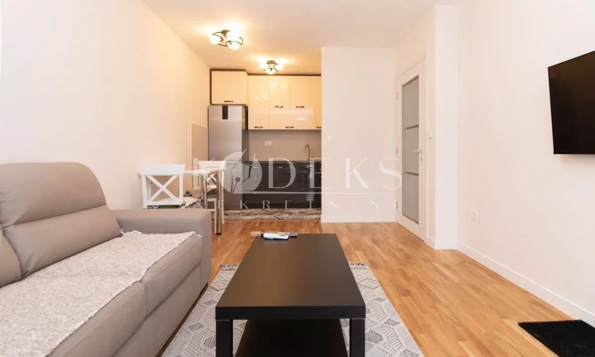 Rent, one bedroom apartment, 39m², Pobrežje, Podgorica