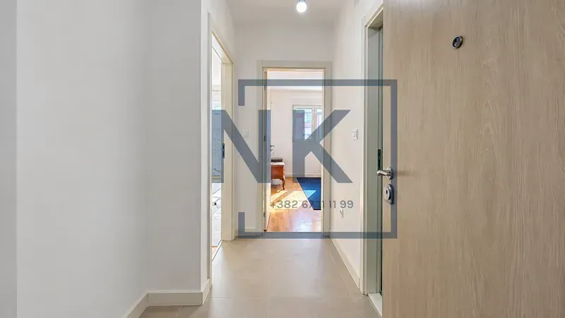 Izdavanje, jednosoban stan, 42m², Stari Aerodrom, Podgorica