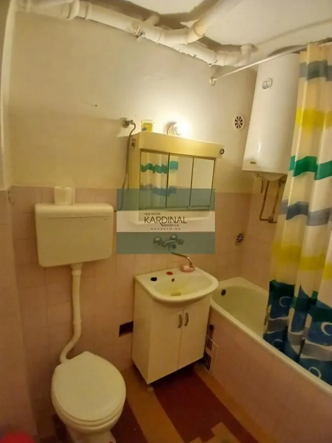 Prodaja, jednosoban stan, 51m², Strelište, Jagodina