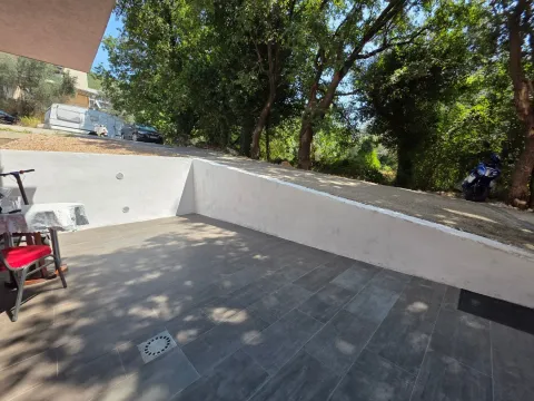 Izdavanje, jednosoban stan, 47m², Bečići, Budva - image 6