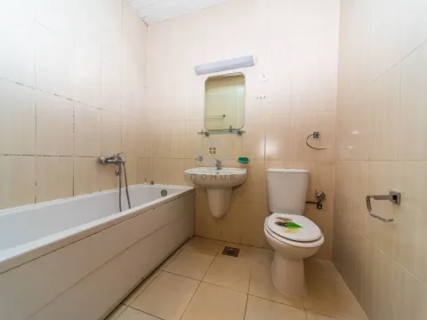 Sale, two bedroom apartment, 70m², Blok 9, Podgorica - image 7