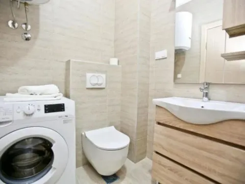 Izdavanje, jednosoban stan, 57m², Ilino, Bar - image 5