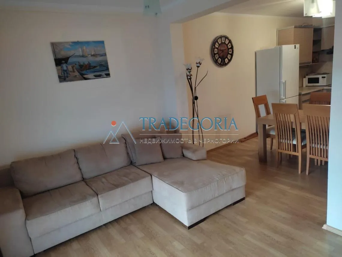 Prodaja, trosoban stan, 83m², Dobra Voda, Bar