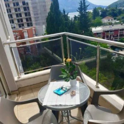 Prodaja, jednosoban stan, 43m², Centar, Budva