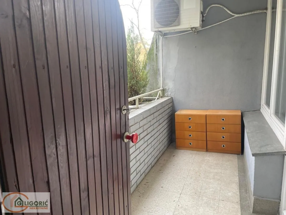 Prodaja, trosoban stan, 94m², Novi Beograd Blok 45, Novi Beograd Sve Podlokacije