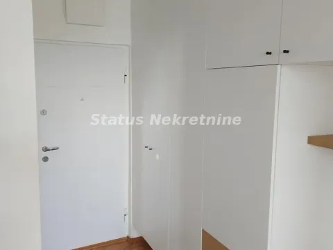 Izdavanje, garsonjera, 26m², Stari grad, Novi Sad - image 7