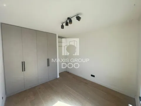 Izdavanje, dvosoban stan, 50m², Savski Venac, Beograd - image 9