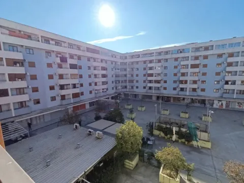 Rent, one bedroom apartment, 44m², Stari Aerodrom, Podgorica - image 11