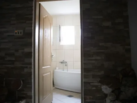 Sale, five bedroom apartment, 200m², Zabjelo, Podgorica - image 9