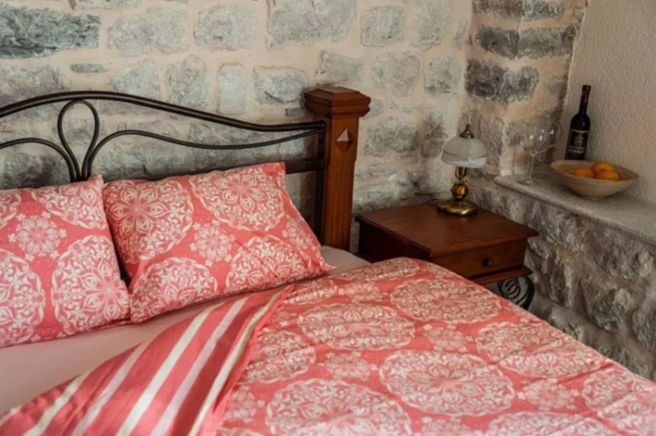 Prodaja, jednosoban stan, 54m², Prčanj, Kotor