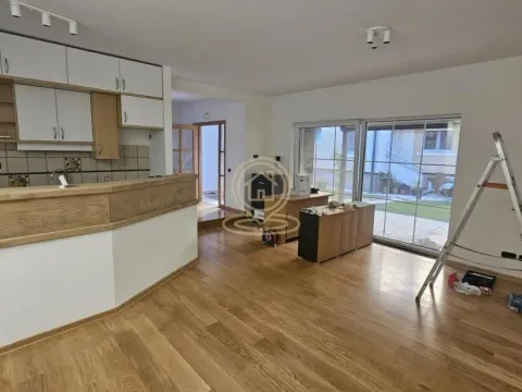 Rent, office space, 200m², Zemun Novi Grad, Zemun Sve Podlokacije - image 4