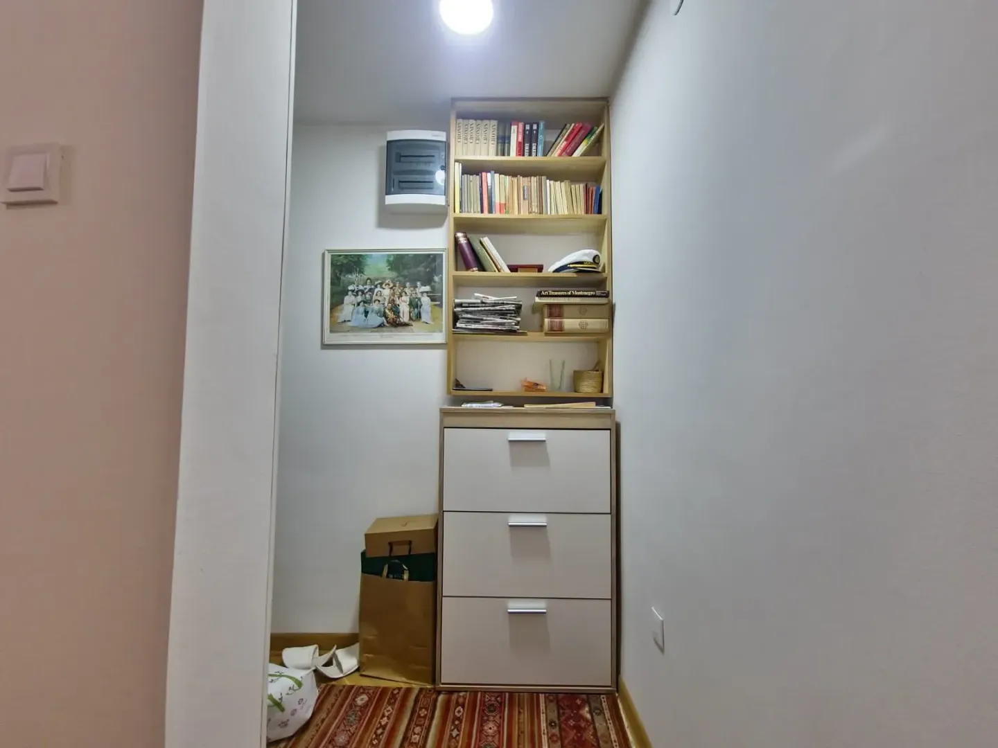 Izdavanje, jednosoban stan, 60m², Budva, Crna Gora