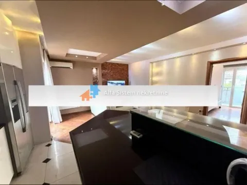 Izdavanje, trosoban stan, 96m², Savski Venac, Beograd - image 5